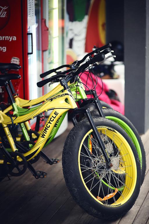 M Boutique Hostel Seminyak Dış mekan fotoğraf